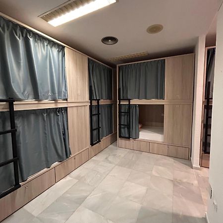 Hostel Sorolla Playa มาลากา ภายนอก รูปภาพ
