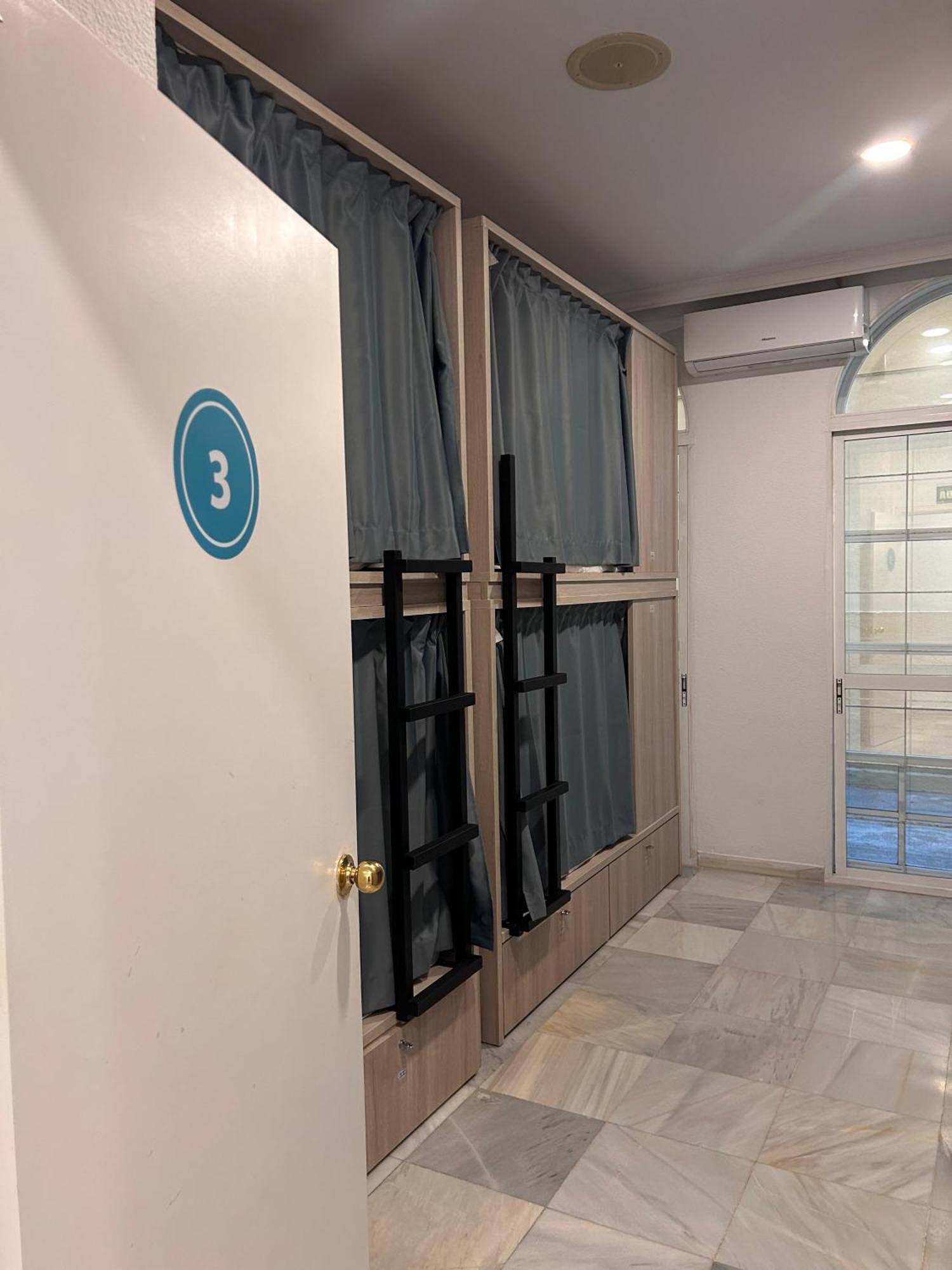 Hostel Sorolla Playa มาลากา ภายนอก รูปภาพ
